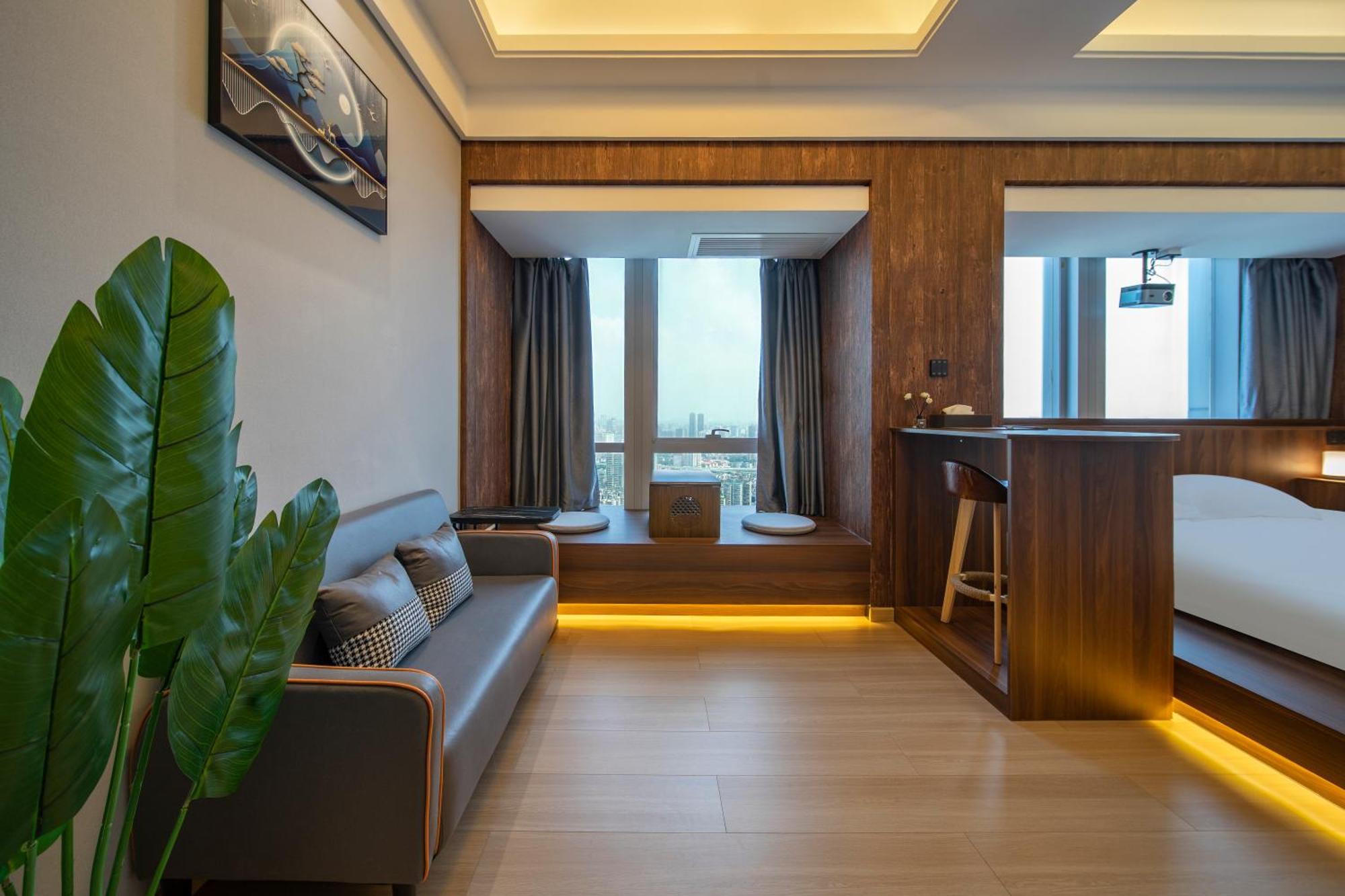 Xingyin Cloudy Hotel Guangzhou Changgang Subway Station - Free Shuttle Bus To Canton Fair Complex During Canton Fair Period Dış mekan fotoğraf